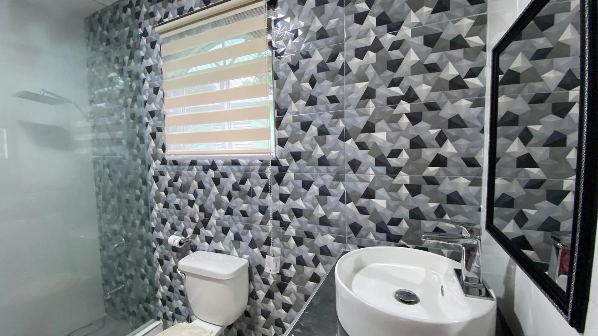 Bed and Breakfast Chrewans Ent Ltd Бухта Монтего