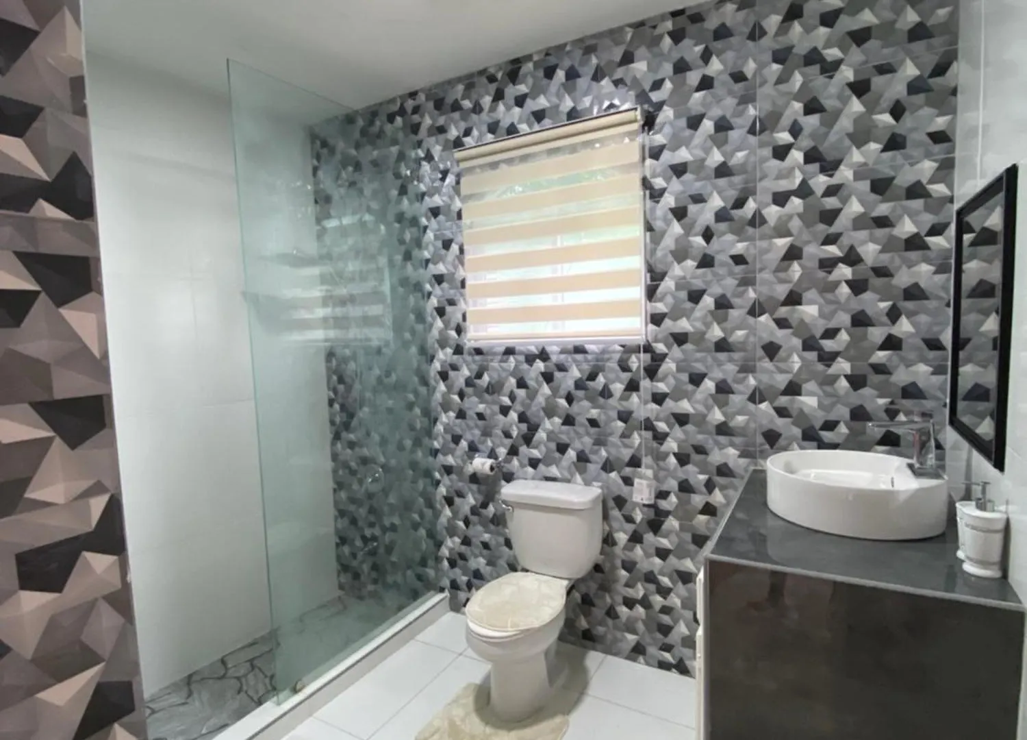 Chrewans Ent Ltd Bed & Breakfast Montego Bay Jamaica
